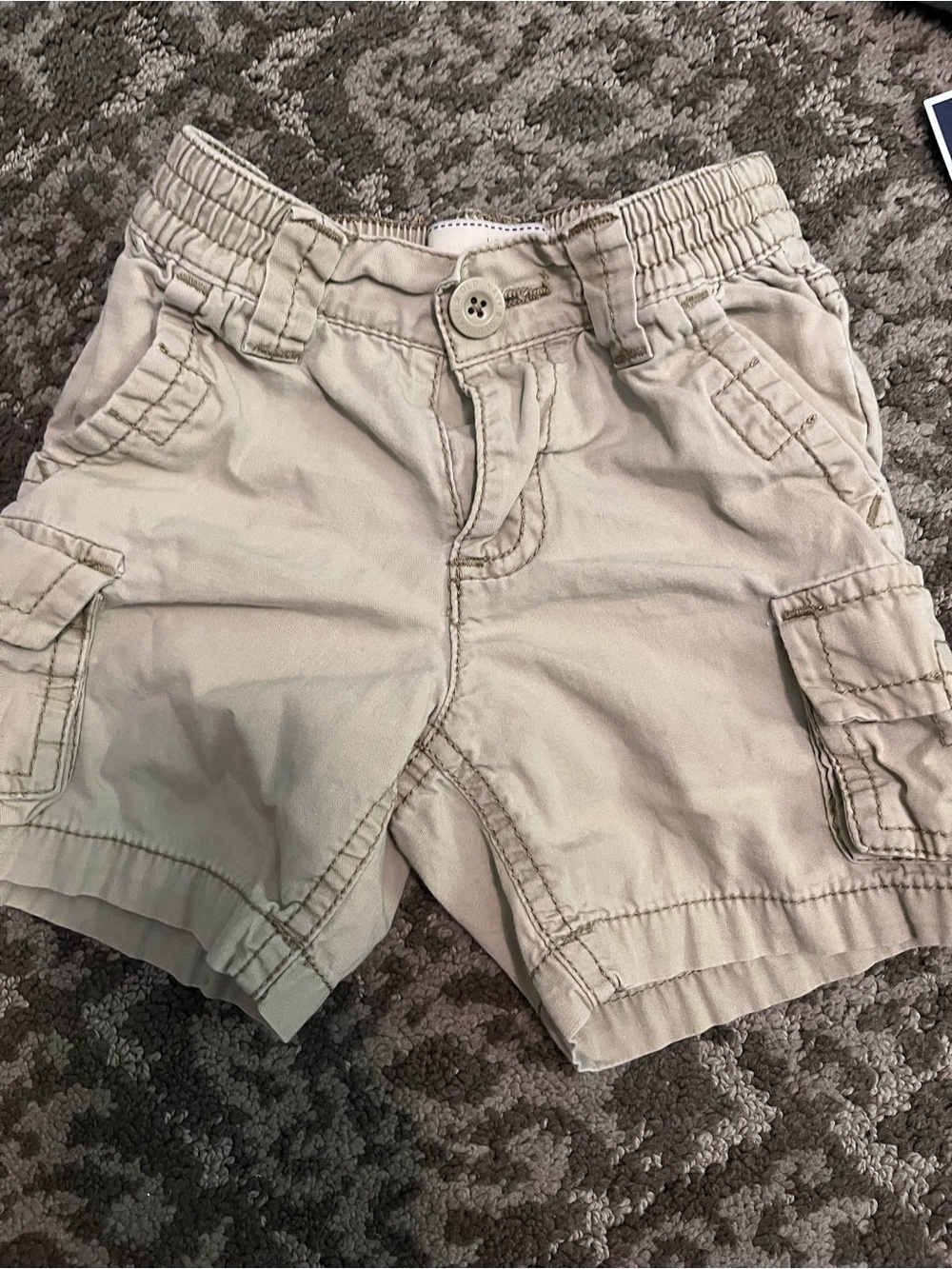 Kids Cargo Shorts in Light Khaki